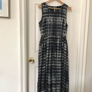 Anthropologie maxi dress with cutout back